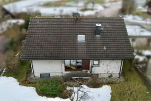 Ruhig gelegenes Einfamilienhaus in attraktiver Ortsrandlage von Laichingen – Die vollständige Adresse der Immobilie erhältst du vom Anbieter., 89150 Laichingen – Vorschaubild 16