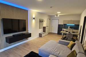 Luxuriöse Helle**VOLL MÖBELIERTE** 2-Zimmer Wohnung in Bonn Nordstadt ***Erstbezug*** – Mackestraße 28, 53119 Nordstadt, Bonn – Vorschaubild 1