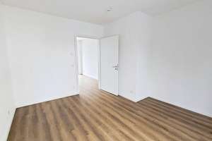 ** Modernes Wohnen in Leipzig: Großzügige 4-Zimmer-Wohnung mit TERRASSE, BALKON und EBK** – Bremer Straße 8, 4157 Gohlis-Nord, Leipzig – Vorschaubild 12