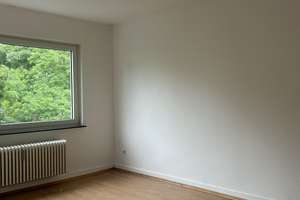 Schöne drei Zimmer Wohnung in gepflegtem Umfeld in Köln-Weidenpesch