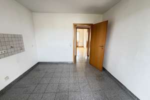 *Schöner wohnen in Neudorf*Top 2-Raum-Balkonwohnung sucht Liebhaber! OSTSTRAßE – Oststraße 115-117, 47057 Neudorf-Nord, Duisburg – Vorschaubild 2