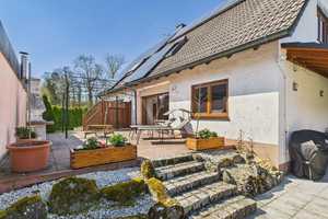 Großes Einfamilienhaus mit tollem Garten und herrlichem Ausblick – Schweinfurt (Kreis) – Vorschaubild 13
