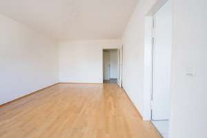 Köln-Weiden || 2- Zimmer ||                    Mit Balkon || Stellplatz || Zentrale Lage – Die vollständige Adresse der Immobilie erhältst du vom Anbieter., 50859 Weiden, Köln – Vorschaubild 5