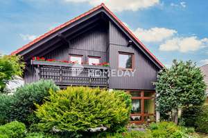 Top gepflegtes EFH mit Gartenparadies, Terrasse, Kamin, Carport und Wohlfühlatmosphäre – Die vollständige Adresse der Immobilie erhältst du vom Anbieter., 4425 Taucha – Vorschaubild 1