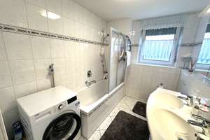 Exquisite 2,5-Zimmer-Erdgeschosswohnung mit Garten & Terrasse in Augsburg – Die vollständige Adresse der Immobilie erhältst du vom Anbieter., 86165 Lechhausen-Süd, Augsburg – Vorschaubild 10