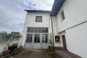 Mehrfamilienhaus mit Scheune, Schmiede und Pferdekoppel (Bauplatz) – Die vollständige Adresse der Immobilie erhältst du vom Anbieter., 76227 Durlach, Karlsruhe – Vorschaubild 16
