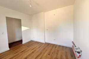 Einziehen & wohlfühlen: Saniertes Reihenmittelhaus mit ca. 410m2 Garten und 2 Stellplätzen – Sittestraße 42, 13437 Wittenau, Berlin – Vorschaubild 4