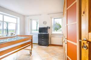 Leben, wo die Natur beginnt – Exklusives Zweifamilienhaus mit Aussicht – Die vollständige Adresse der Immobilie erhältst du vom Anbieter., 26605 Aurich – Vorschaubild 14
