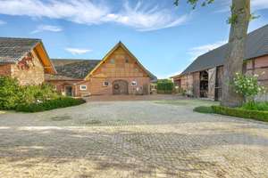 Historisches Hofanwesen mit modernisiertem Wohnhaus, Nebengebäuden und weitläufigem Grundstück – Die vollständige Adresse der Immobilie erhältst du vom Anbieter., 49429 Visbek – Vorschaubild 4
