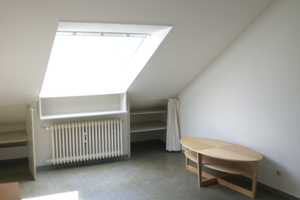 WG-Zimmer - teilmöbliert - in 6er Studenten-WG / in Uninähe – Heidelberger Weg 8, 33613 Bielefeld – Vorschaubild 1