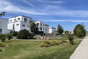 Familienfreundliches Reihenhaus in Bad Homburg- Ober Erlenbach – Nieder-Erlenbacher Weg 109, 61352 Bad Homburg vor der Höhe – Vorschaubild 3