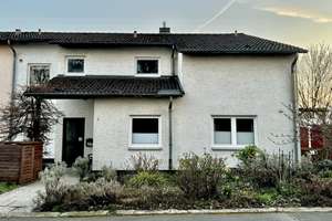 Ihr neues stilvolles Wohnambiente! 

Exklusive Erdgeschoss-Eigentumswohnung in gesuchter Lage von  – Die vollständige Adresse der Immobilie erhältst du vom Anbieter., 34128 Jungfernkopf, Kassel – Vorschaubild 3