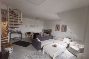 Helle u. neuwertige 4-Zimmer Dachgeschoss-Maisonette mit einem KFZ-Stellplatz im Innenhof! – Die vollständige Adresse der Immobilie erhältst du vom Anbieter., 50737 Weidenpesch, Köln – Vorschaubild 7
