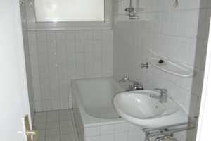 Beliebt bei Jung und Alt: Erdgeschosswohnung mit sonniger Loggia – Kurt-Schumacher-Ring 204, 38444 Wolfsburg – Vorschaubild 4