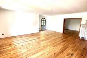 Großzügiges Einfamilienhaus in toller Lage mit Garten, Terrasse und viel Privatsphäre – Die vollständige Adresse der Immobilie erhältst du vom Anbieter., 96450 Mitte, Coburg – Vorschaubild 8