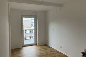 Gut geschnittene Vier-Zimmer-Wohnung mit 3 Balkonen – Hildebrandstraße 30, 76227 Durlach, Karlsruhe – Vorschaubild 11