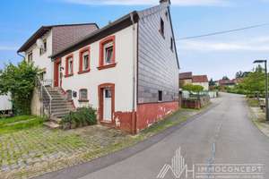 Einfamilienhaus von 1897 | 7 Zimmer | ca. 145 m² Wohnfläche | Nähe Airbase | Kreis Kusel – Die vollständige Adresse der Immobilie erhältst du vom Anbieter., 66909 Hüffler – Vorschaubild 2