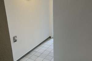 2025 saniert mit EBK: Geschmackvolle 1-Zimmer-Souterrain-Wohnung in Osnabrück – Uhlhornstraße 2, 49080 Kalkhügel, Osnabrück – Vorschaubild 10