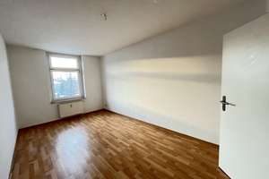 Perfekt für Familien oder Studenten | 5 RW mit moderner EBK + Balkon + Gäste WC – Adelsbbergstr. 35, 9127 Gablenz, Chemnitz – Vorschaubild 8