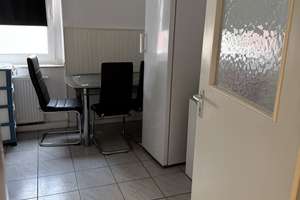 Wohnen mit Charakter: Zwei-Zimmer-Wohnung in Düsseldorf-Stadtmitte – Die vollständige Adresse der Immobilie erhältst du vom Anbieter., 40233 Stadtmitte, Düsseldorf – Vorschaubild 2