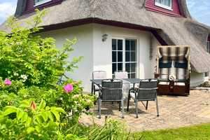 FERIENRESORT AM ACHTERWASSER! 4 ZI. & ERDWÄRME & KAMIN & SAUNA & 2 BÄDER & – Ostvorpommern (Kreis) – Vorschaubild 1