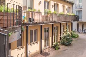 Oase mitten in der Stadt – einzigartige Remise für Wohnen & Arbeiten – Die vollständige Adresse der Immobilie erhältst du vom Anbieter., 10119 Prenzlauer Berg, Berlin – Vorschaubild 15