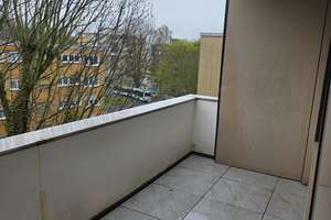 Sanierte 2 Zimmer Wohnung mit Balkon