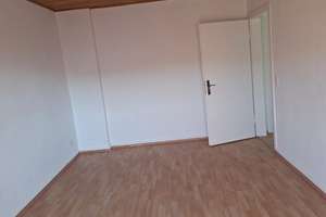 Schöne helle 4-Zimmer Wohnung mit zwei Balkonen am Hesselnberg – Die vollständige Adresse der Immobilie erhältst du vom Anbieter., 42285 Barmen, Wuppertal – Vorschaubild 16