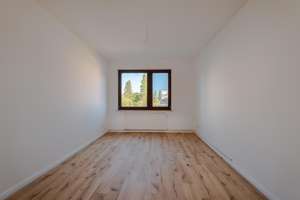 Traumhafte Dachterrasse: Sanierte 2-Zimmerwohnung – Föhrenstraße 27, 28207 Hastedt, Bremen – Vorschaubild 6