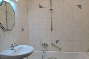 3-Zimmer-Terrassen-Wohnung, mit Aussicht, 2024 modernisiert, Privatverkauf – Berghaustraße 12, 70565 Rohr, Stuttgart – Vorschaubild 7