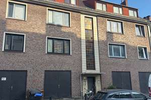 Neustadt: bezugsfreie 2 Zimmer ETW mit Balkon und offener Küche in zentraler Lage