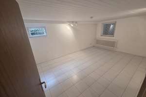 Charmantes Einfamilienhaus in Ortsrand-Lage von Steinbach (Taunus) – Die vollständige Adresse der Immobilie erhältst du vom Anbieter., 61449 Steinbach (Taunus) – Vorschaubild 19