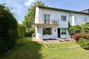 Familienglück in Wiesbaden: 
Ihr neues Zuhause
mit viel Platz und Stil – Wiesbaden – Vorschaubild 1