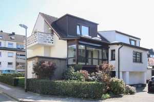 Großes Einfamilienhaus für Mehrgenerationen in schöner Lage von Essen/Burgaltendorf – Essen – Vorschaubild 1