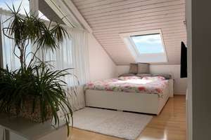 Familienfreundliches Reihenendhaus mit Sauna, Garage und modernem Wohnkomfort – Kelterstraße 13, 71282 Hemmingen – Vorschaubild 13