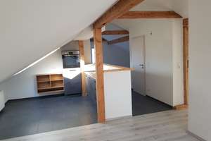 Geschmackvolle 1-Zimmer-DG-Wohnung mit EBK in Pforzheim, Sanierung in 2024