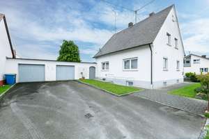 Ihr Wohntraum: Haus im Grünen mit Bauplatzreserve – Die vollständige Adresse der Immobilie erhältst du vom Anbieter., 89367 Waldstetten – Vorschaubild 1