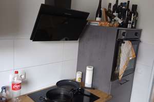 Ganz oben: : schöne  renovierte 3 Zimmer Whg. mit Essdiele und Südterrasse – Karl-Witthalm-Str. 25, 81375 Neuhadern, München – Vorschaubild 10