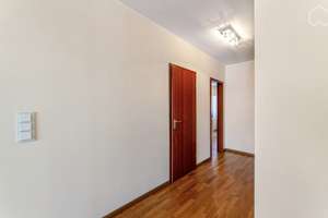 Luxuriöse möblierte 3-Zimmer Wohnung mit Garage und 2 Balkonen in Düsseldorf-Gerresheim – Josef-Neuberger-Straße 31, 40625 Gerresheim, Düsseldorf – Vorschaubild 15