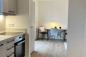 Vollmöbliertes Einzimmer-Appartement mit Balkon und Einbauküche
