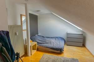 Stilvolle Maisonette-Wohnung mit 86qm Wohn-/Nutzfläche plus Tiefgaragenstellplatz in begehrter Lage – Die vollständige Adresse der Immobilie erhältst du vom Anbieter., 22529 Lokstedt, Hamburg – Vorschaubild 18