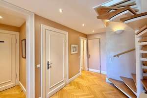 Blick über Düsseldorfs: Großzügige Dachgeschosswohnung mit Aufzug, vier Balkonen & Stellplatz – 40625 Gerresheim, Düsseldorf – Vorschaubild 17