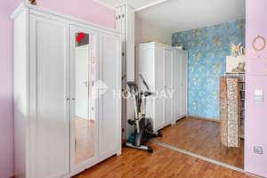 Gepflegtes 1-Zimmer-Apartment mit Loggia, Stellplatz und Aufzug - für Kapitalanleger – Die vollständige Adresse der Immobilie erhältst du vom Anbieter., 22453 Groß Borstel, Hamburg – Vorschaubild 3