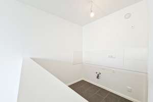 1.000 € Gutschein* - Platz für die ganze Familie - 4-Zimmer-Wohnung mit Ausblick! – Albert-Köhler-Straße 19, 9122 Morgenleite, Chemnitz – Vorschaubild 3
