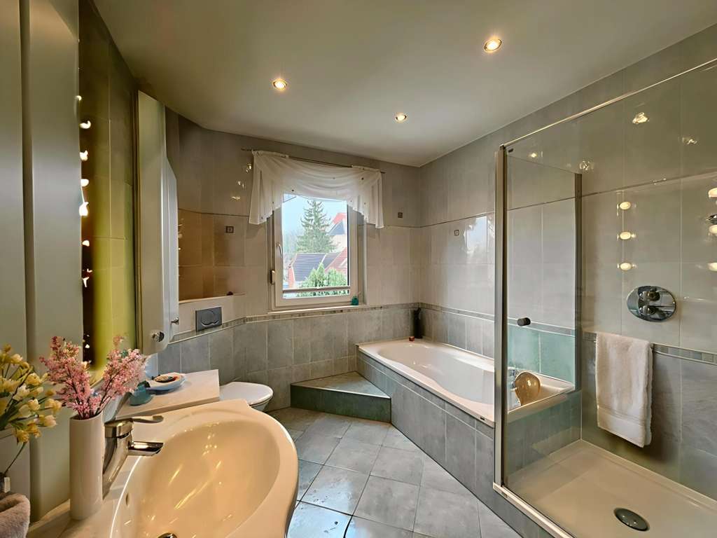 Immobilie in Nienburg (Saale) - Ein Haus mit Herz und Geschichte - Bild 4