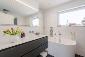 Modernisiertes EFH mit Kamin, Designküche, Stellplätzen & Garten in gefragter Lage - Wehrheim – Hochtaunuskreis – Vorschaubild 9