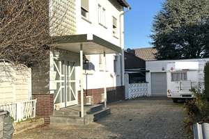 2-Familienhaus mit ausgebautem Dachgeschoss & Option zur Selbstnutzung, ohne Fluglärm! – Die vollständige Adresse der Immobilie erhältst du vom Anbieter., 65239 Hochheim am Main – Vorschaubild 4