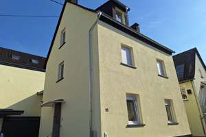Vollumfänglich saniertes Einfamilienhaus zu vermieten