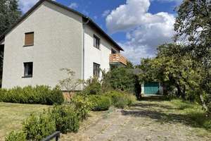 7-Zimmer Einfamilienhaus mit Garage auf großem Gundstück in Dahlum – Elmstraße 7, 38170 Dahlum – Vorschaubild 3