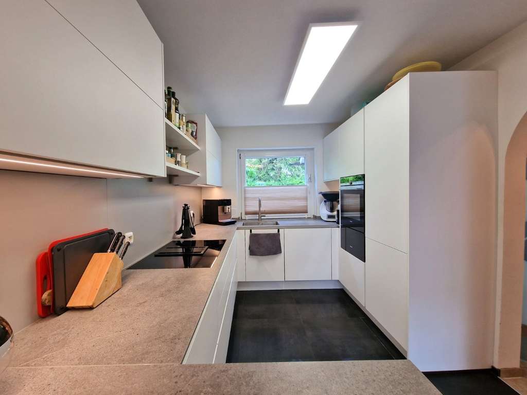 Immobilie in Putzbrunn - Familientraum: modernisiertes Reihenhaus in Putzbrunn-Waldkolonie - Bild 2